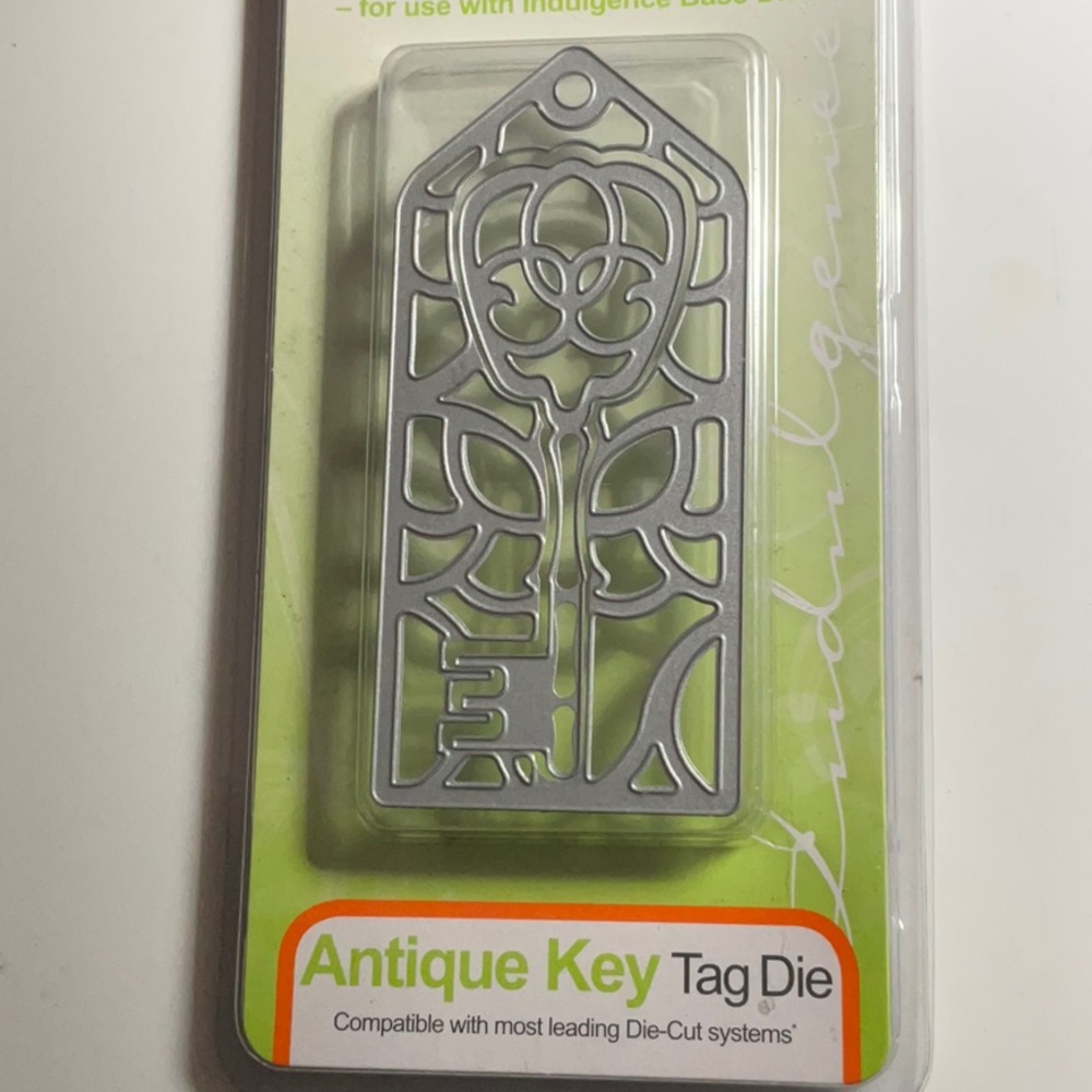 Antique Key Tag Cutting Die